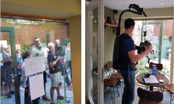 Side door Café in the picture