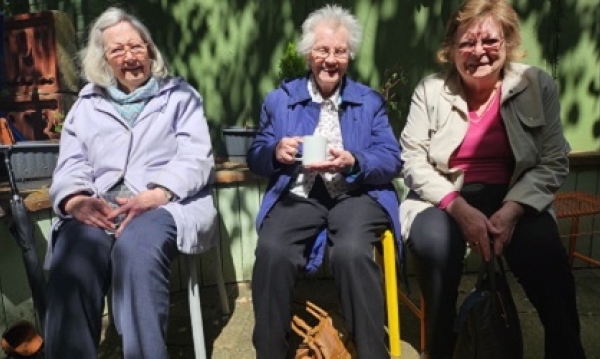 Three lovely lasses